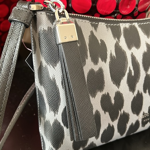 NWT Kate Spade Leopard Print Sadie Crossbody - Picture 8 of 11